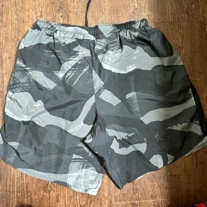 Nike Dri-FIT Challenger 7" Lined Running Shorts Camo